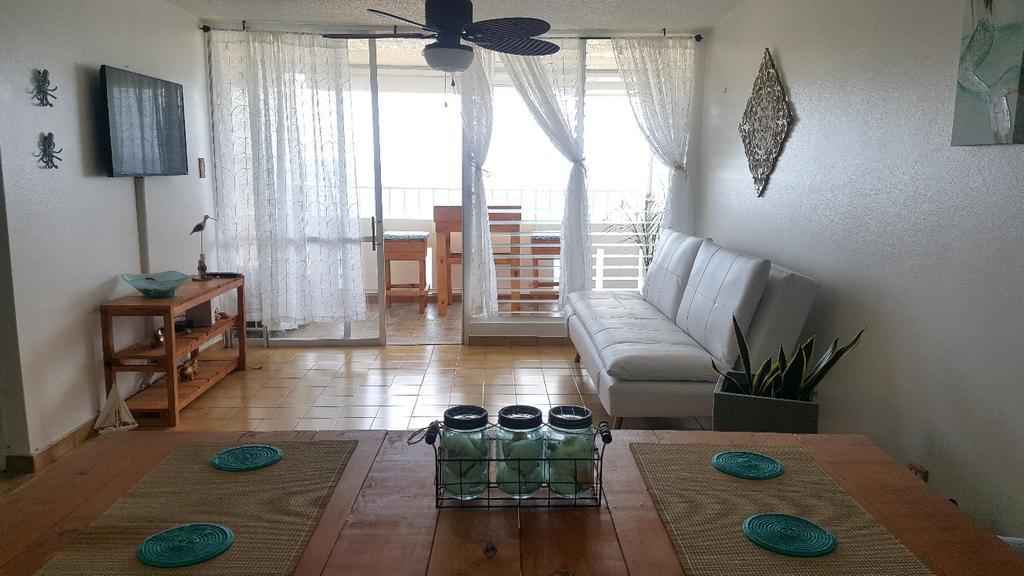 Beach Front Apartment In לוקווילו מראה חיצוני תמונה